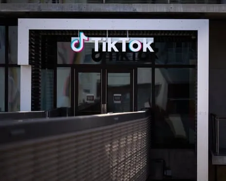 Trump Hails TikTok Potential Deal as Beijing Hints Algorithm Ownership Stays