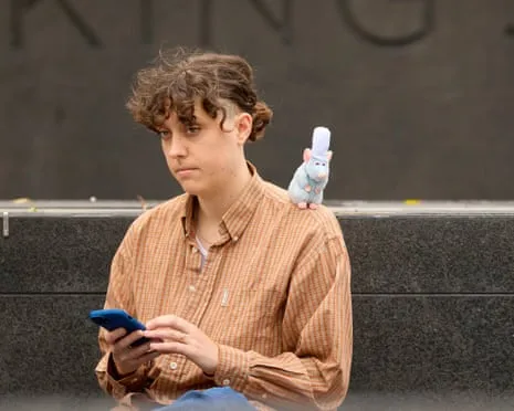 Folks offer me a ample space’: This strange week of wearing shoulder plushies