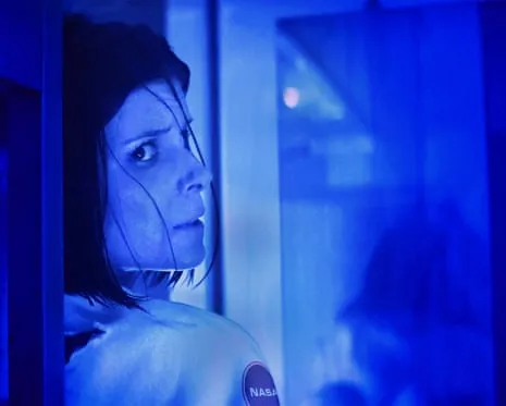 The Astronaut Review: Jump-Scares and Levitating Eggs in a Luxury Location